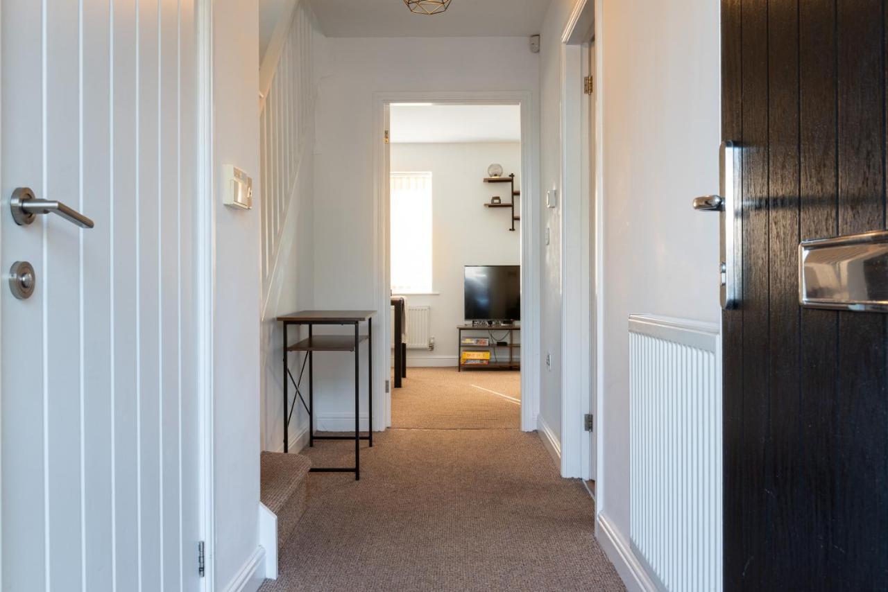 Parking - Spacious - Smart Tv - Self Checkin - Garden - King Derby Exteriör bild